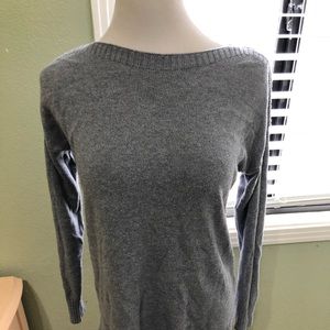 Grey sweater